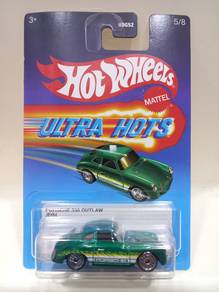 Hot Wheels Ultra Hots Porsche 356 Outlaw Diecast