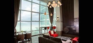 Service Residence For Sale in The Maritime