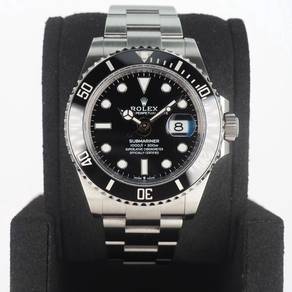 Brand New Aug 2026 Rolex Submariner Date Black