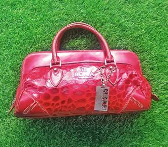 Bonia Original limited collection leather handbag 