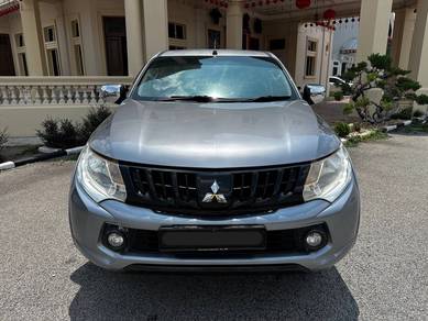 Mitsubishi Triton VGT A/T in Kajang, SGR