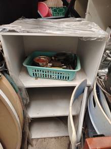 3 Level White Cabinet TF890