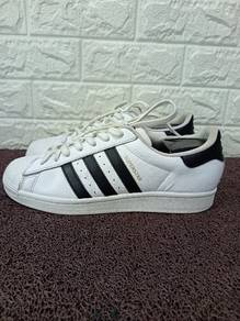Uk9 Adidas Superstar Sneakers