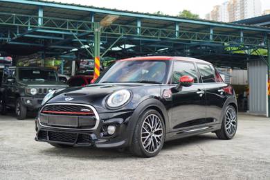 Mini John Cooper Works JCW HATCH in Old Klang Road, KUL
