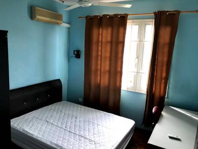 Room in Kuching, SWK