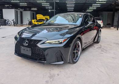 Lexus IS 300 F-SPORT in Ipoh, PRK