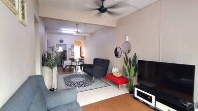Apartment For Sale in Puchong Permata 1