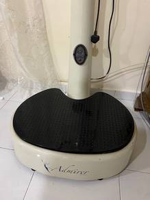 Admirer Exercise Machine