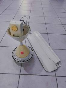 KDK Ceiling Fan with Controller