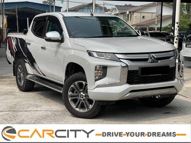 Mitsubishi Triton VGT PREMIUM in Kajang, SGR