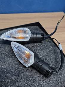 Y15ZR V2 Original Signal belakang (1 pasang)