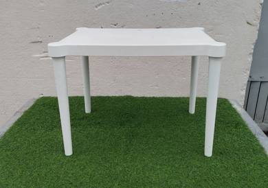 YE39A Meja Plastik Budak IKEA UTTER Children Table