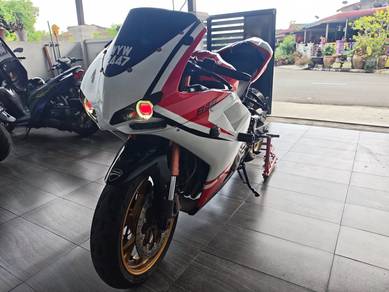 Benelli TNT 600S