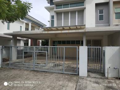 Semi-Detached House For Sale in Telok Panglima Garang,SGR