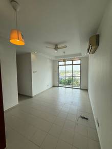 Apartment For Sale in Lake View Suites