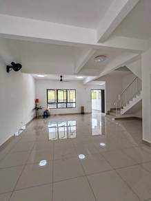 Terraced House For Rent in Rawang,SGR