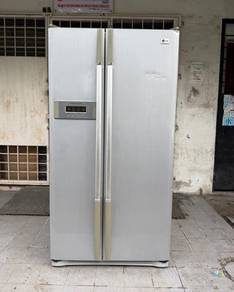 LG 2door fridge refrigerator side by side 581-L