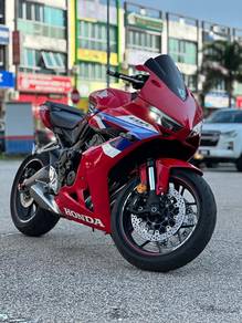 Honda CBR650R