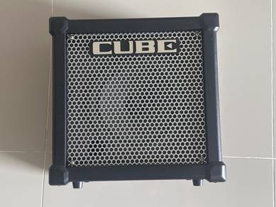 Roland CUBE-20GX Guitar Amplifier (Used)