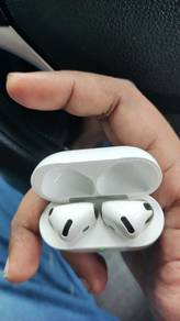 Airpod 4 Anc with wireless charger case