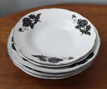 Antique black rose deep plate 5