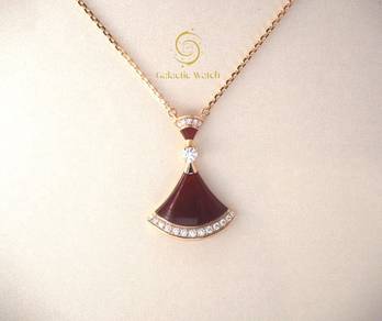 Bvlgari Divas' Dream Necklace Rose Gold Carnelian
