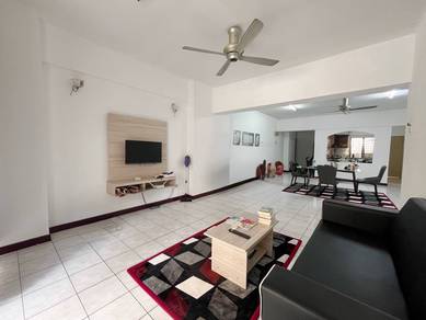 Condominium For Rent in Vista Komanwel