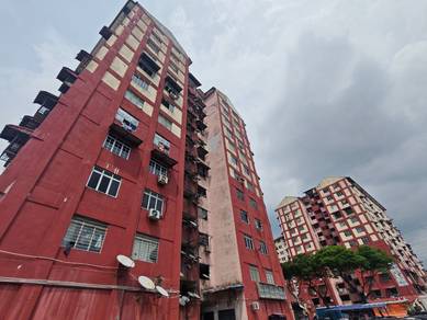 Flat For Sale in Petaling Jaya,SGR