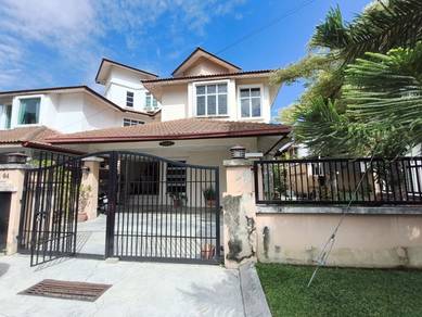 Semi-Detached House For Sale in Gombak,SGR