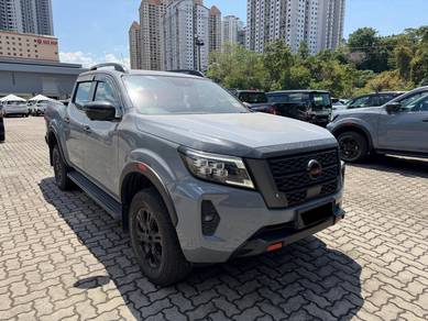 Nissan Navara PRO-4X in Segambut, KUL