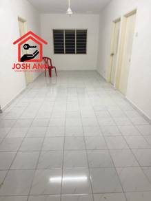 Apartment For Sale in Pangsapuri Setia Vista