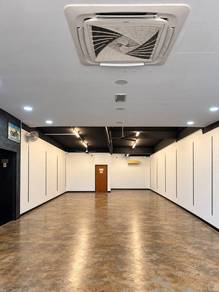 Shop lot For Rent in Cheng,MLK