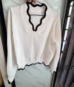 preloved knitwear
