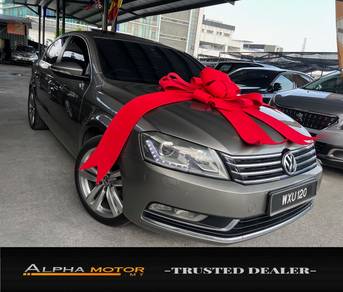 Volkswagen Passat TSI SPORT (CBU) in Petaling Jaya, SGR