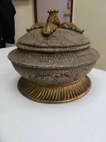 Antique container