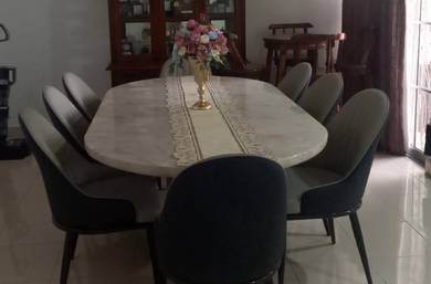 Meja makan mable 8 kerusi