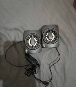 Spiker ade lampu nak jual