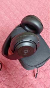beats Studio pro