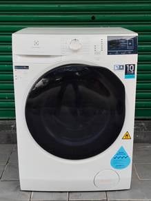 Electrolux 2in1 Front load Hot Washer Dryer 7/5kgs
