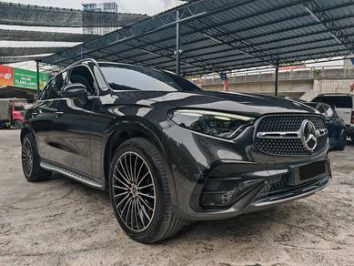 Mercedes Benz GLC300 300 4MATIC AMG LINE in Kuchai Lama, KUL