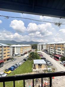 Flat For Sale in Taman Semarak II