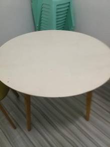 Round White Wooden Table TY105