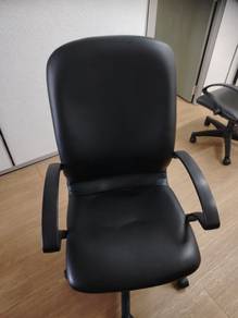 Black Pu High Back Chair TF282