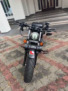 Harley-Davidson 1200 Custom