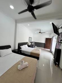 Homestay Studio ada Pool Depan Bilik di Bangi