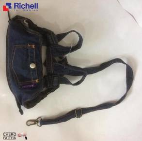CRFT1394 richell kid infant strap safety harness t