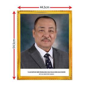 Bingkai Potret Ketua Menteri Sabah (L)