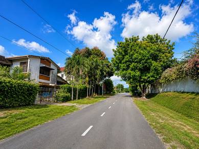 Semi-Detached House For Sale in Gelugor,PNG