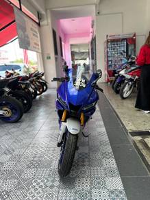 Yamaha R25