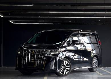 Toyota Alphard SC in Damansara Jaya, SGR